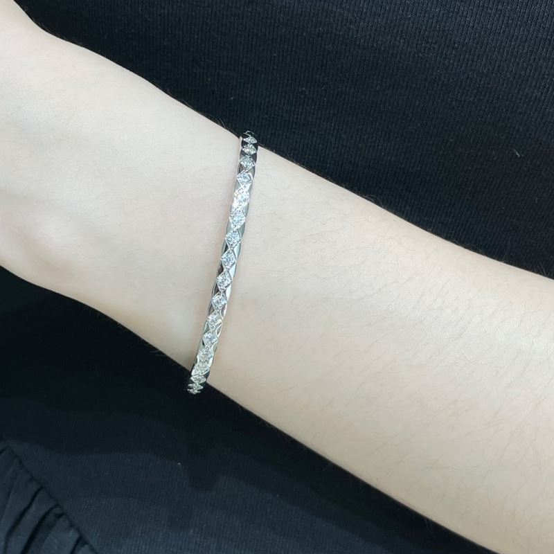 Ch**el bracelets